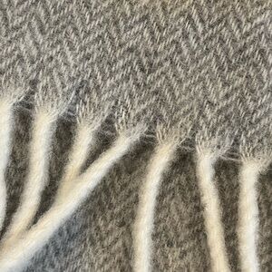 Grey Cashmere blend scarf